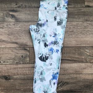 Athleta XL workout pants.